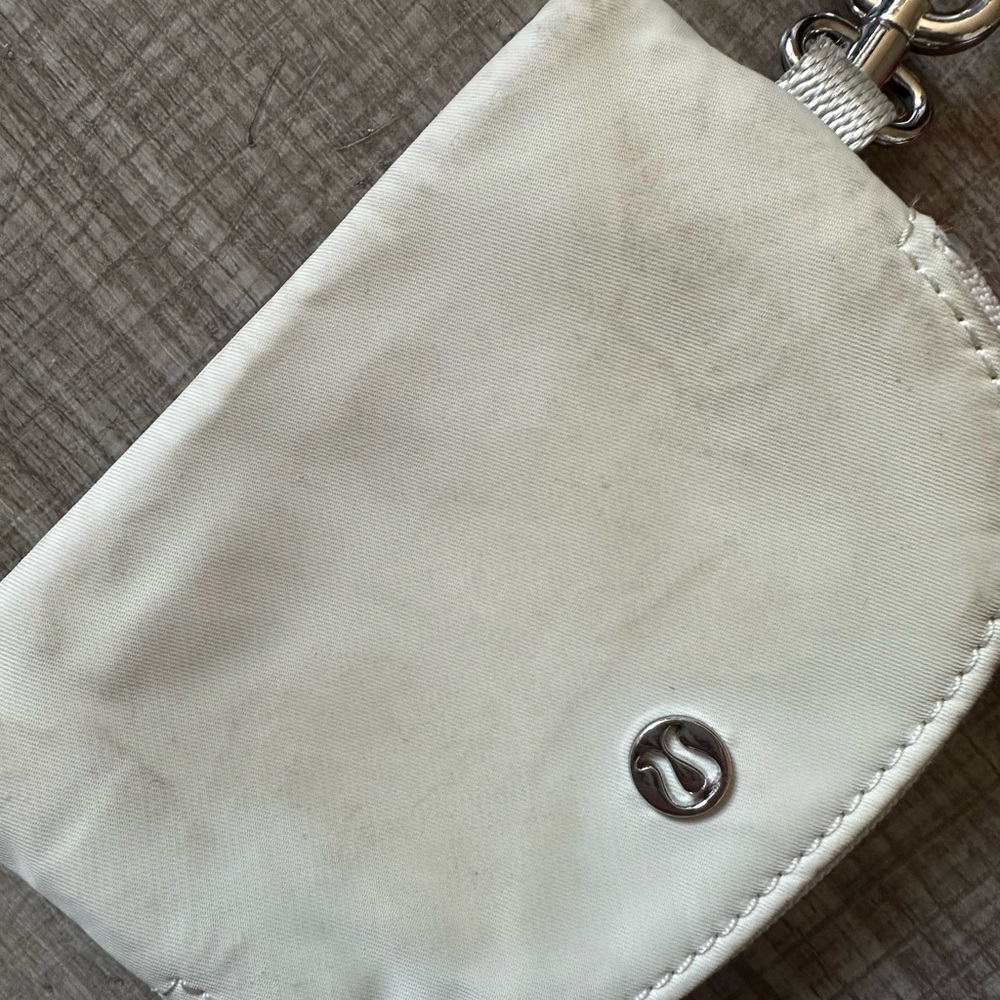 lululemon Pink and White Wristlet - Picture 3 of 8